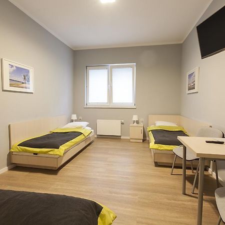 Inwest Osrodek Szkoleniowo-Wypoczynkowy Hotel Смардзевице Екстериор снимка