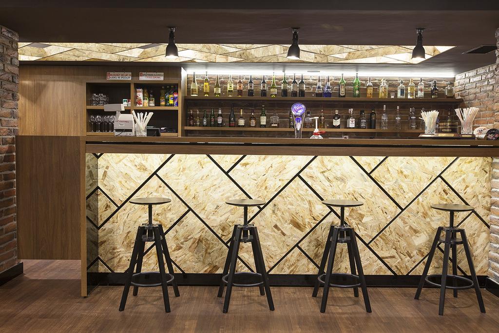 Inwest Osrodek Szkoleniowo-Wypoczynkowy Hotel Смардзевице Екстериор снимка