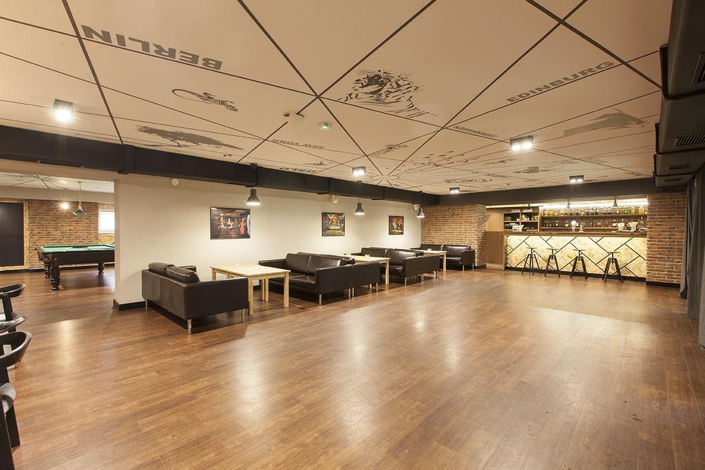 Inwest Osrodek Szkoleniowo-Wypoczynkowy Hotel Смардзевице Екстериор снимка